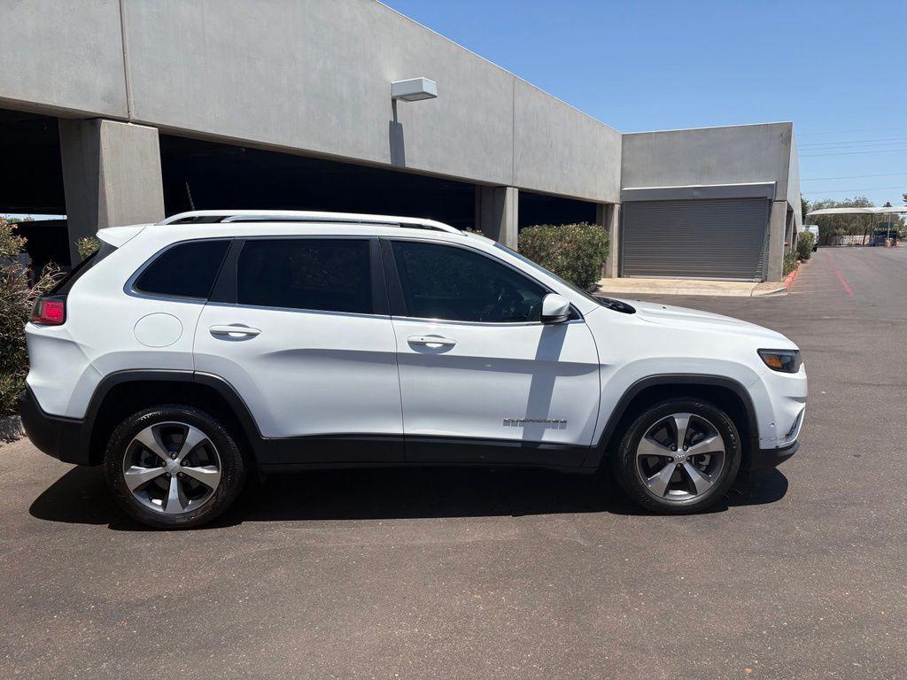used 2021 Jeep Cherokee car, priced at $20,072