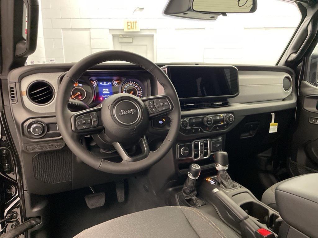 new 2025 Jeep Wrangler car, priced at $37,779