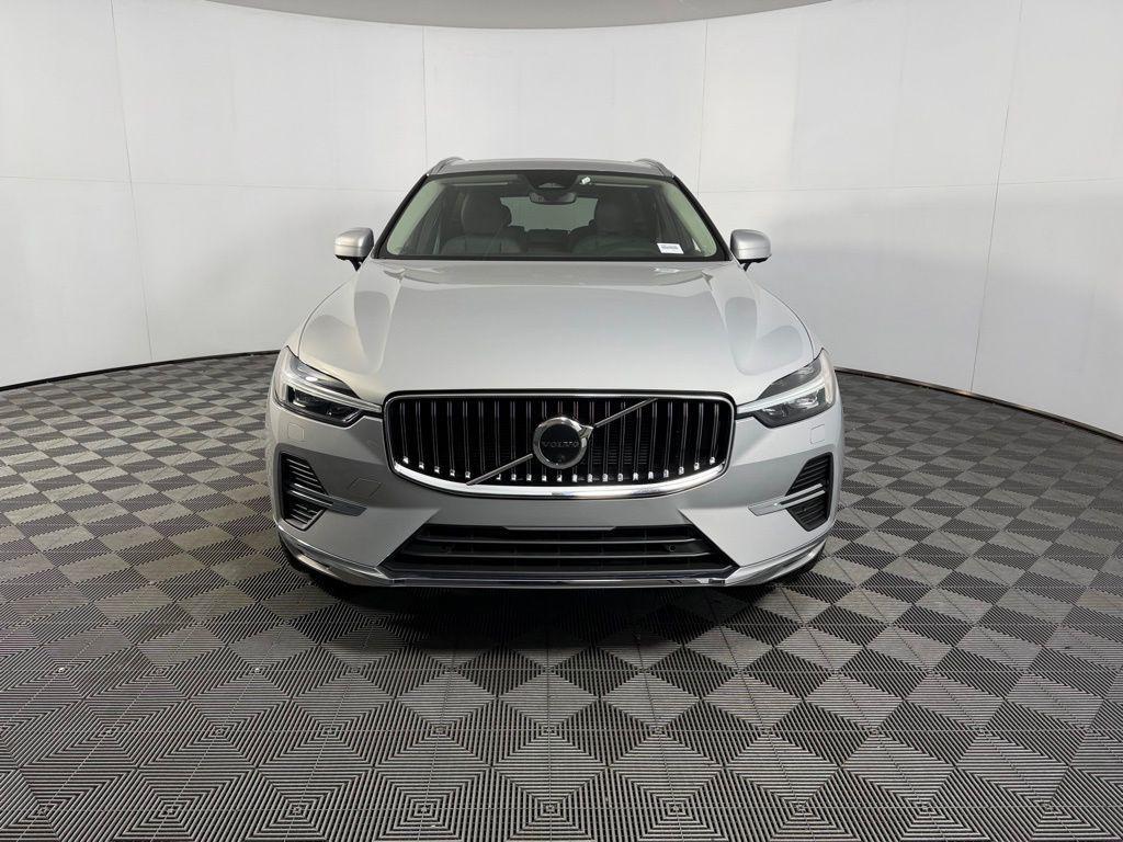 used 2023 Volvo XC60 car, priced at $30,673