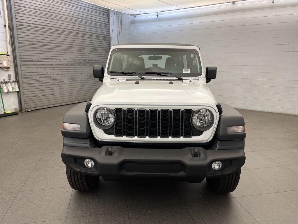 new 2026 Jeep Wrangler car, priced at $34,978