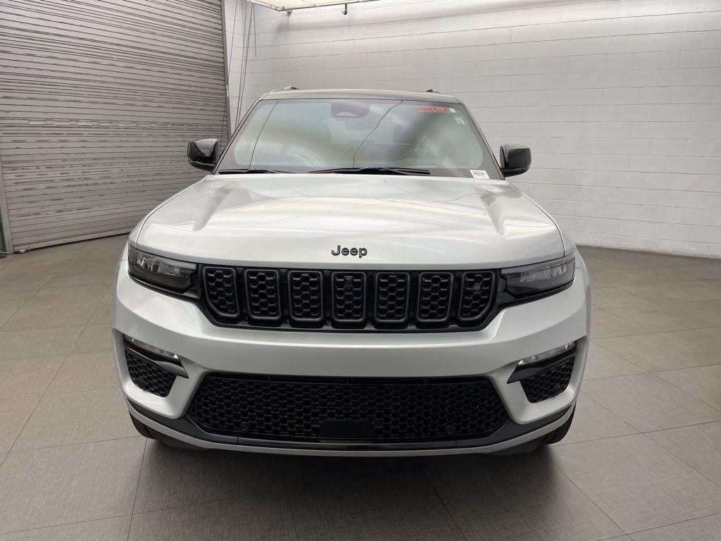 new 2025 Jeep Grand Cherokee car, priced at $66,077
