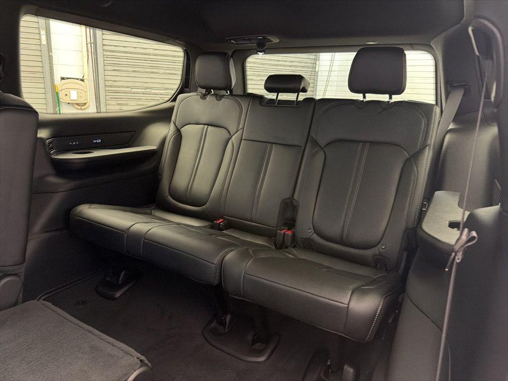 new 2026 Jeep Grand Wagoneer car, priced at $64,425