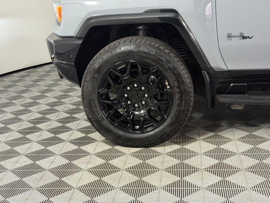 used 2025 GMC HUMMER EV SUV car, priced at $73,973