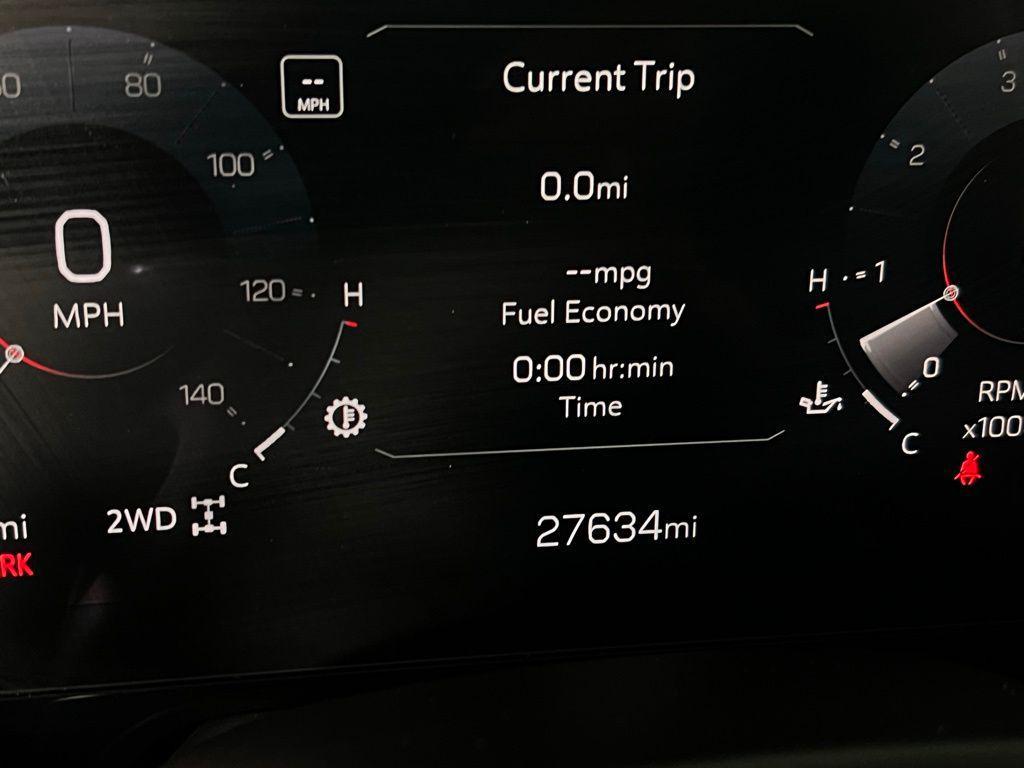 used 2025 GMC Yukon car, priced at $64,273