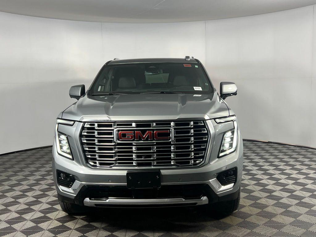 used 2025 GMC Yukon car, priced at $64,273