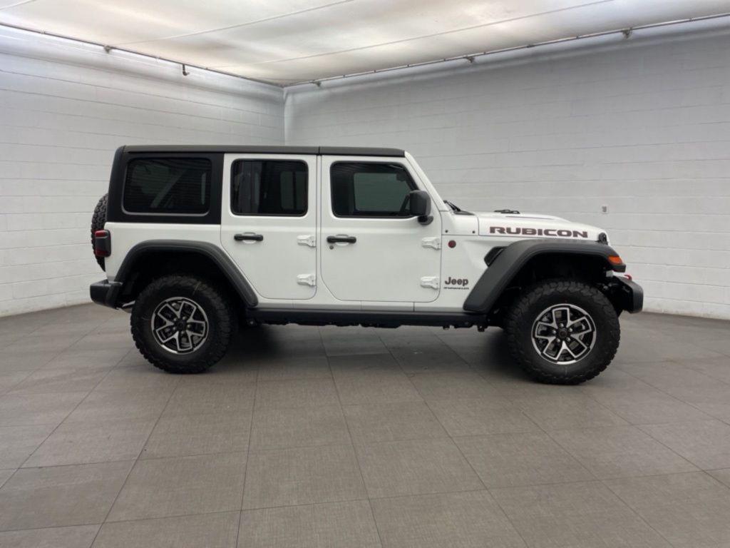 new 2026 Jeep Wrangler car, priced at $50,641