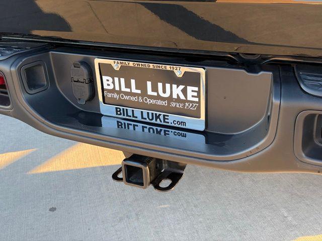 used 2023 Jeep Gladiator car, priced at $35,673