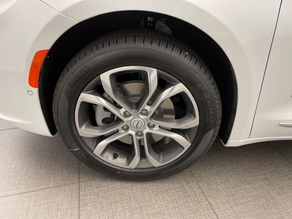 new 2026 Chrysler Pacifica car, priced at $49,905