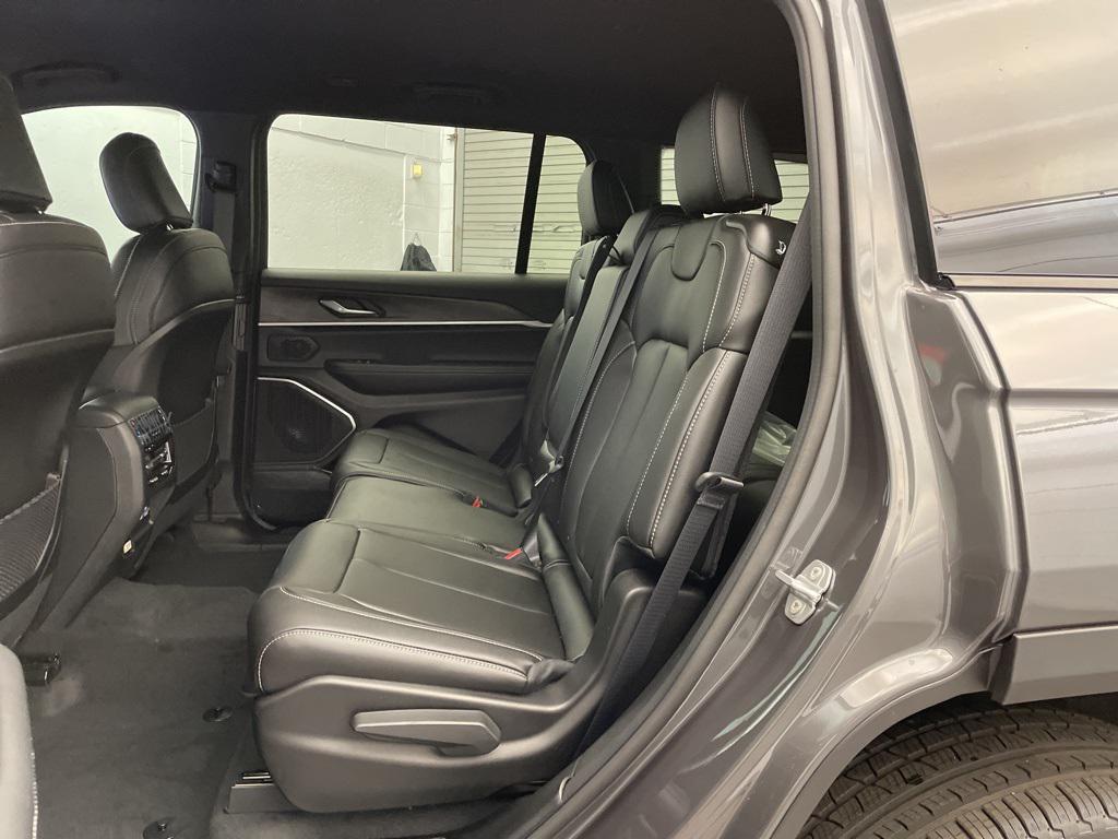 new 2025 Jeep Grand Cherokee L car, priced at $46,777