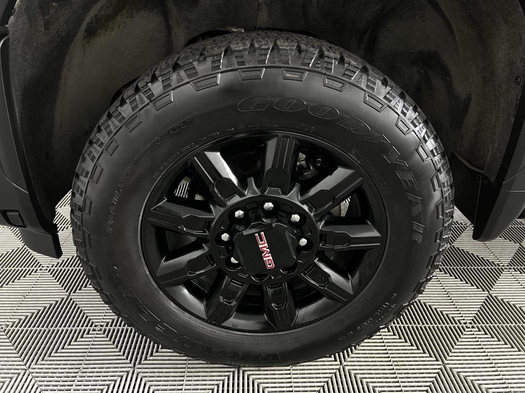 used 2024 GMC Sierra 2500 car, priced at $71,573