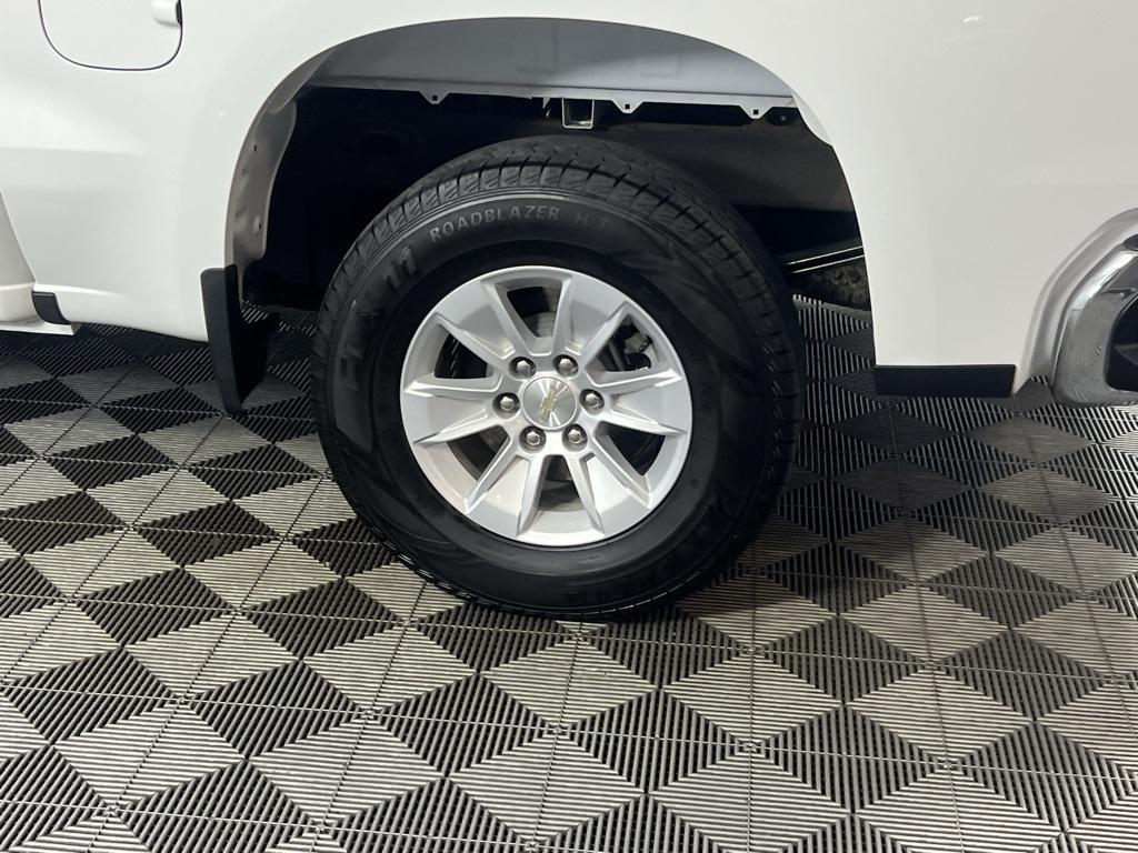used 2025 Chevrolet Silverado 1500 car, priced at $40,273