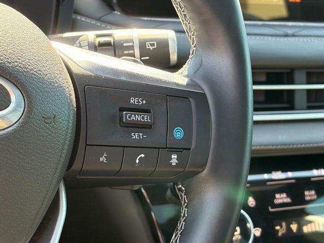 used 2023 INFINITI QX60 car