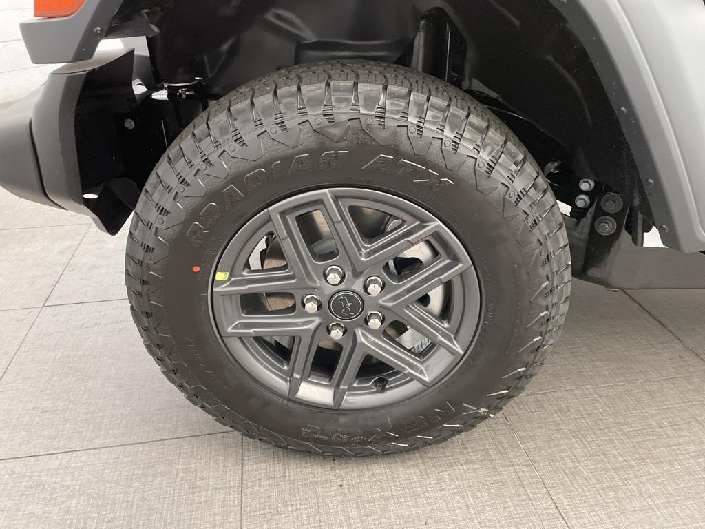 new 2026 Jeep Wrangler car, priced at $42,223