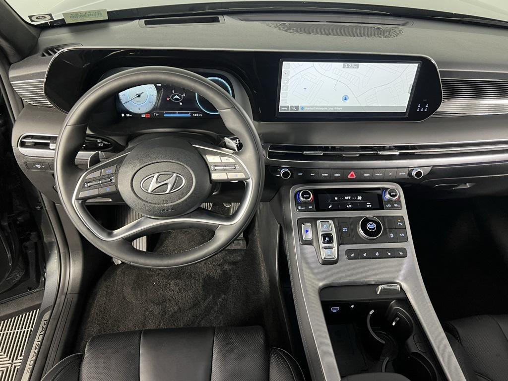 used 2025 Hyundai Palisade car, priced at $42,973