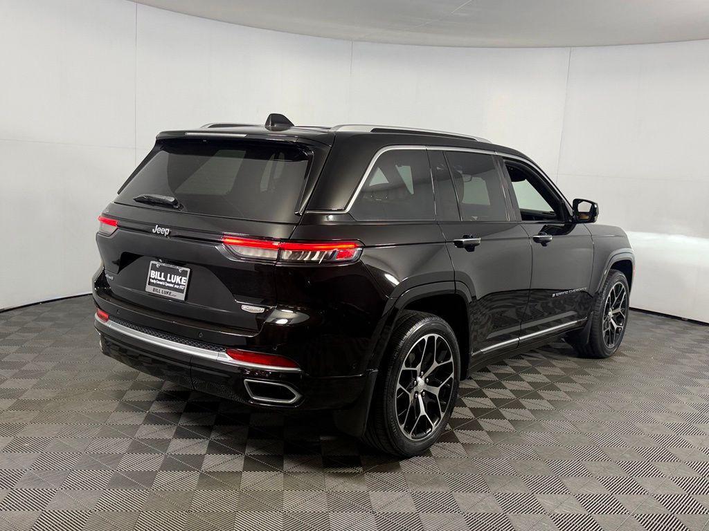 used 2022 Jeep Grand Cherokee car, priced at $39,372