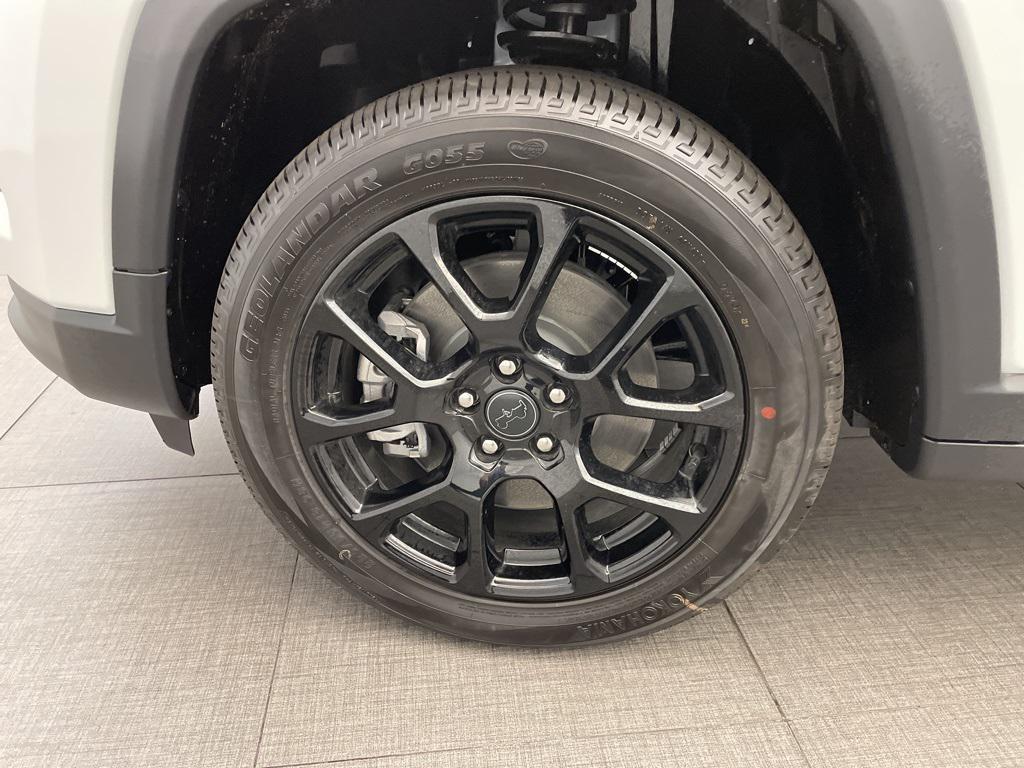 new 2026 Jeep Compass car, priced at $27,489