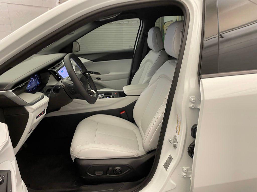 new 2026 Jeep Cherokee car, priced at $35,863