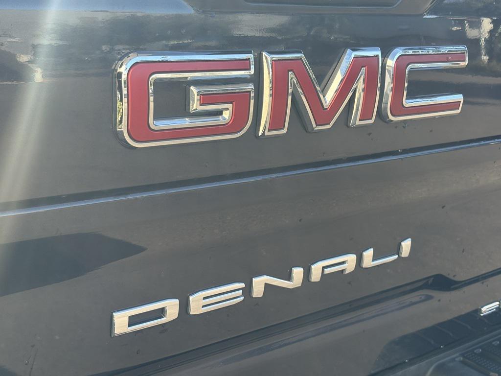 used 2025 GMC Sierra 2500 car, priced at $76,973