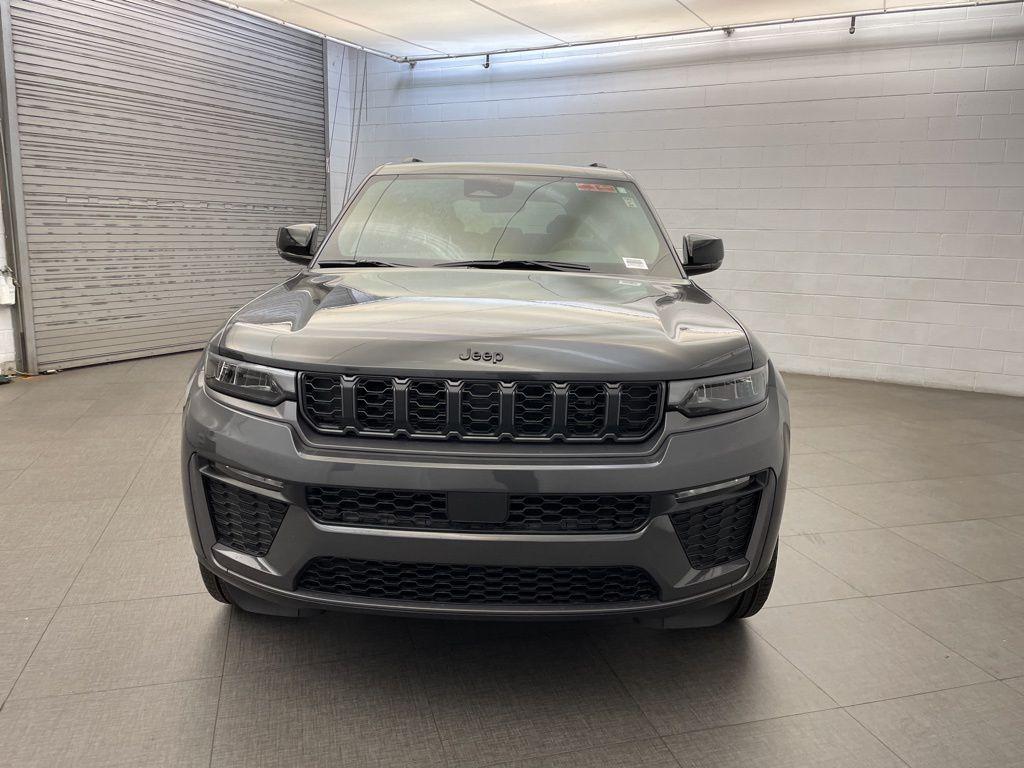 new 2026 Jeep Grand Cherokee car, priced at $43,363