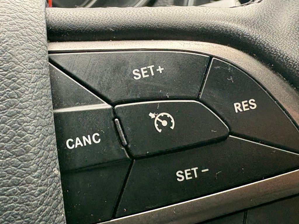 used 2020 Jeep Cherokee car