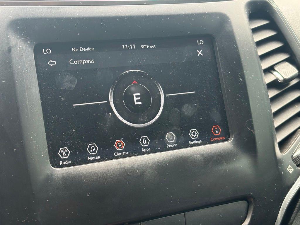 used 2020 Jeep Cherokee car