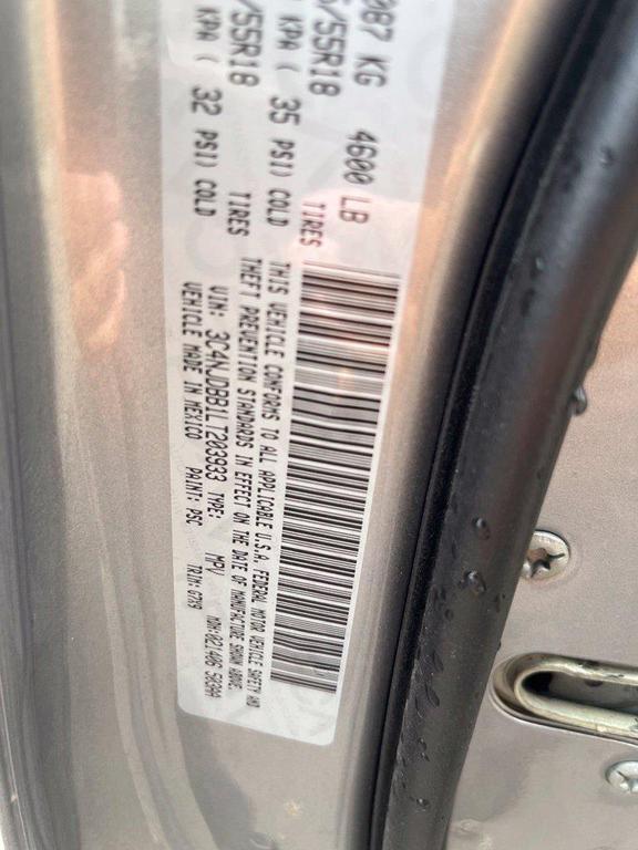 used 2020 Jeep Compass car, priced at $17,072