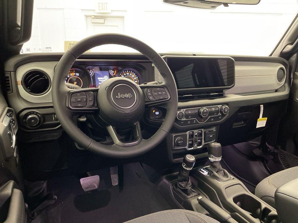 new 2026 Jeep Wrangler car, priced at $43,171