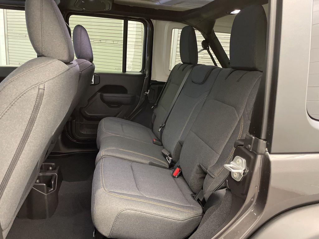 new 2026 Jeep Wrangler car, priced at $43,171