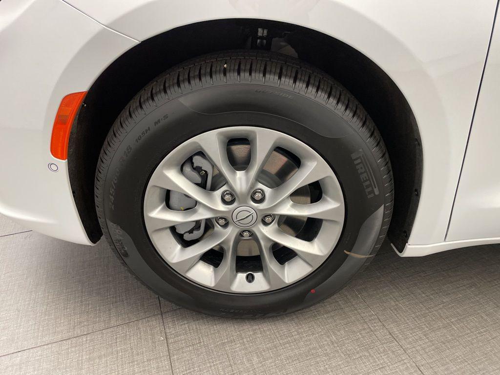 new 2026 Chrysler Pacifica car, priced at $41,829
