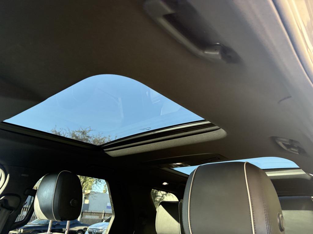 used 2019 Land Rover Discovery car, priced at $18,973