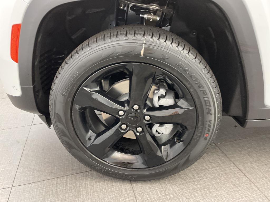 new 2025 Jeep Grand Cherokee car, priced at $46,469