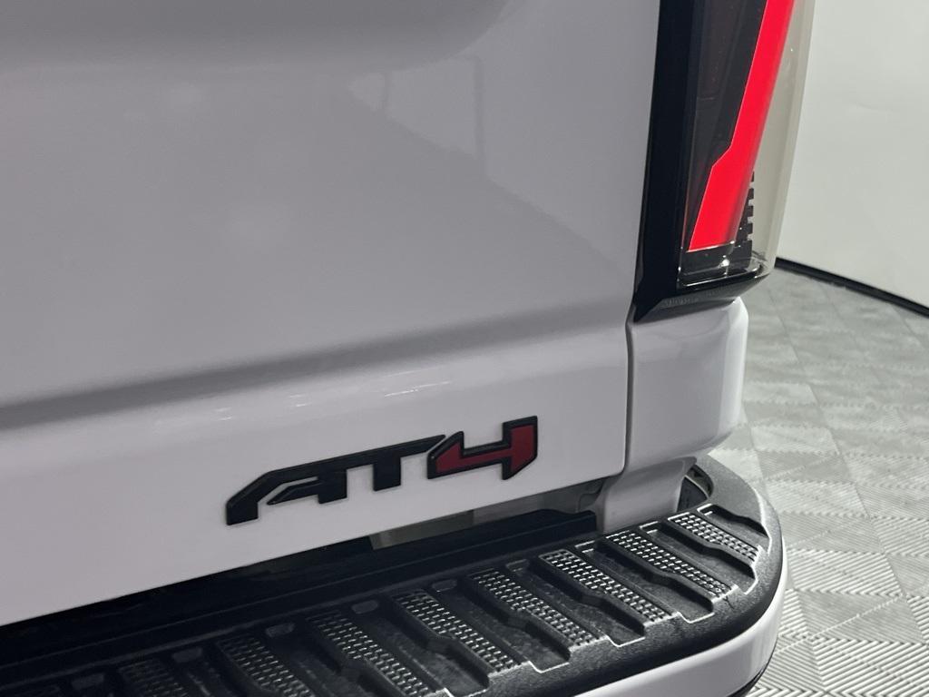 used 2024 GMC Sierra 2500 car, priced at $66,973