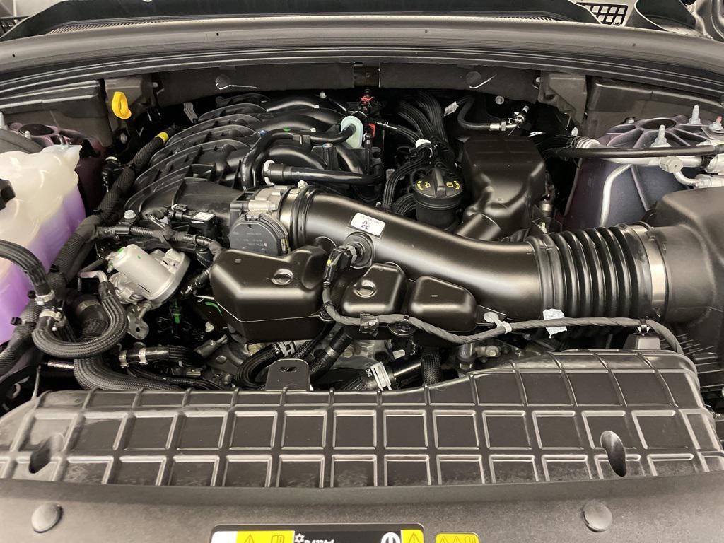 new 2025 Jeep Grand Cherokee car, priced at $43,595