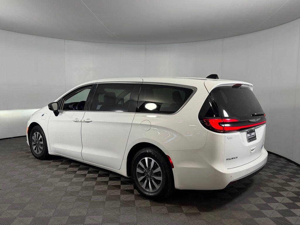 used 2024 Chrysler Pacifica Hybrid car, priced at $26,973