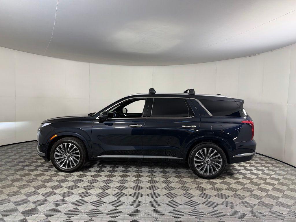 used 2025 Hyundai Palisade car, priced at $41,674
