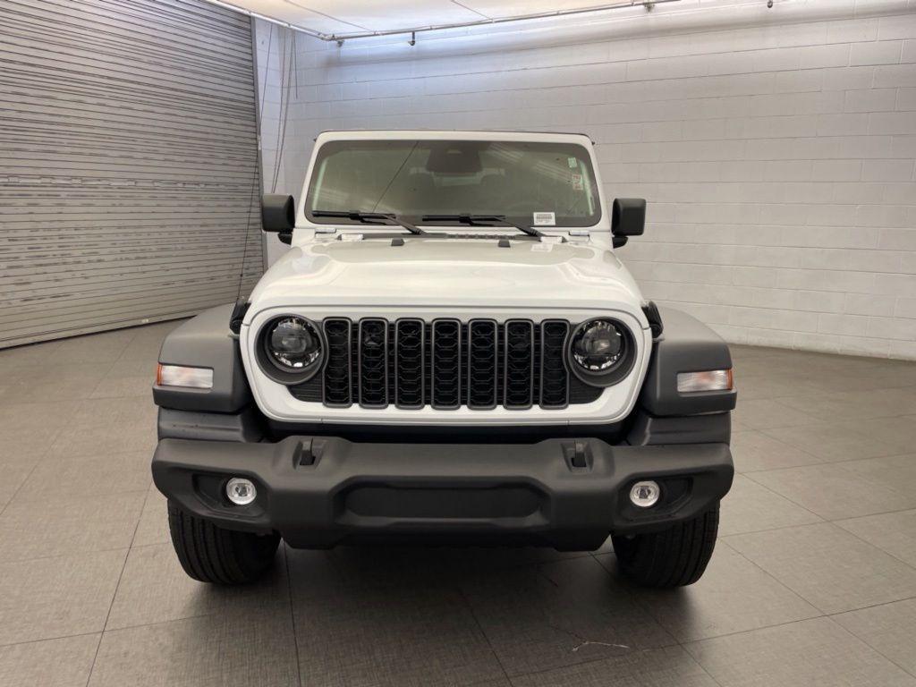 new 2026 Jeep Wrangler car, priced at $39,141