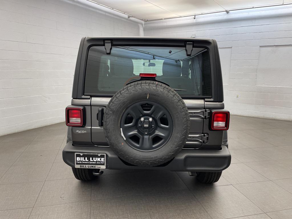 new 2026 Jeep Wrangler car, priced at $34,923