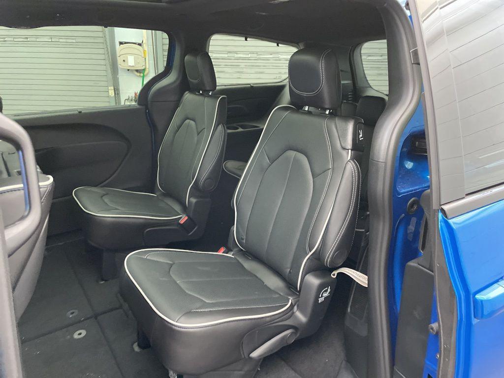 new 2026 Chrysler Pacifica car, priced at $50,641