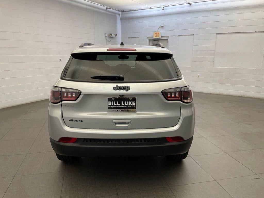 new 2026 Jeep Compass car, priced at $31,252