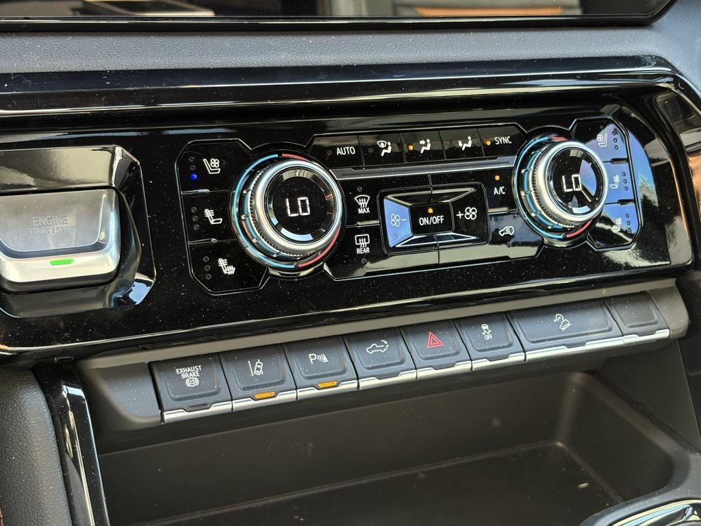 used 2025 GMC Sierra 2500 car, priced at $82,973