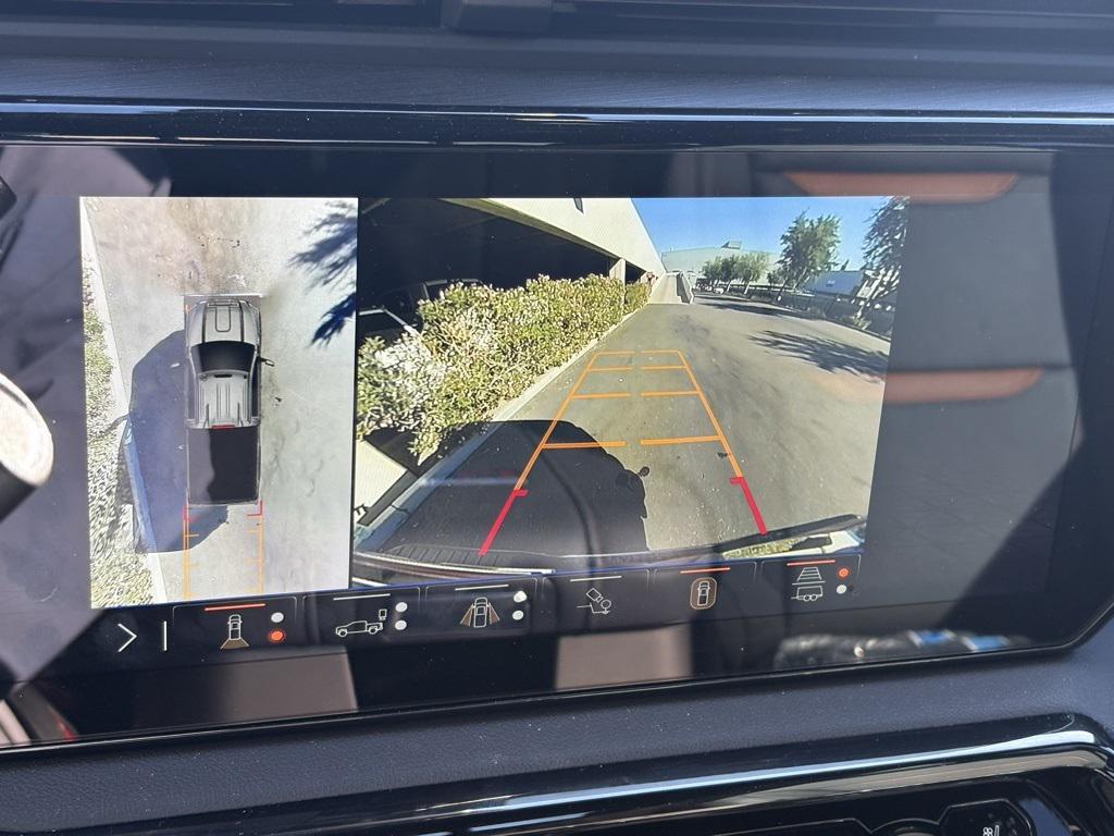 used 2025 GMC Sierra 2500 car, priced at $82,973