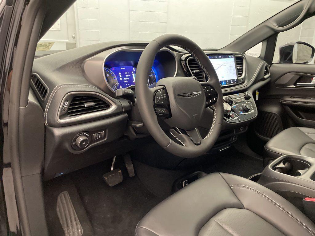 new 2026 Chrysler Pacifica car, priced at $44,702