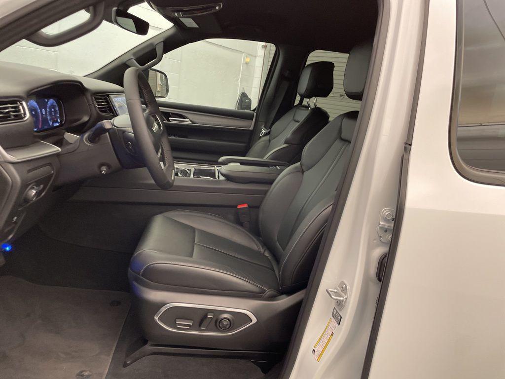 new 2026 Jeep Grand Wagoneer car, priced at $57,489