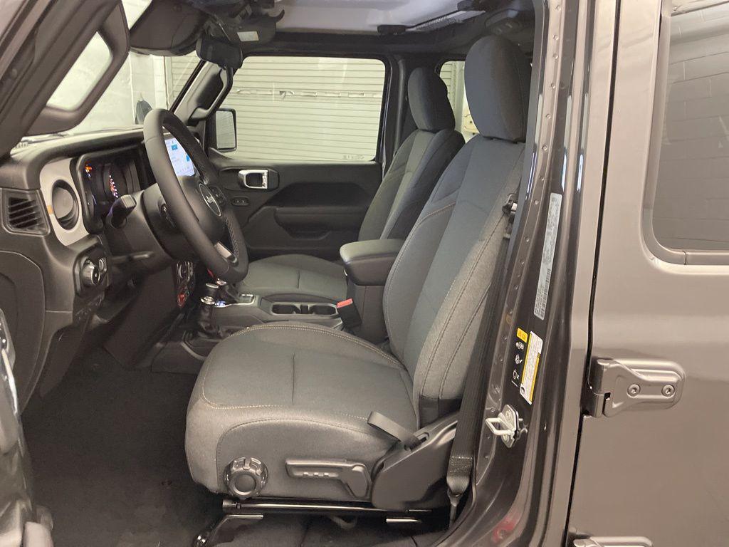 new 2026 Jeep Wrangler car, priced at $45,052