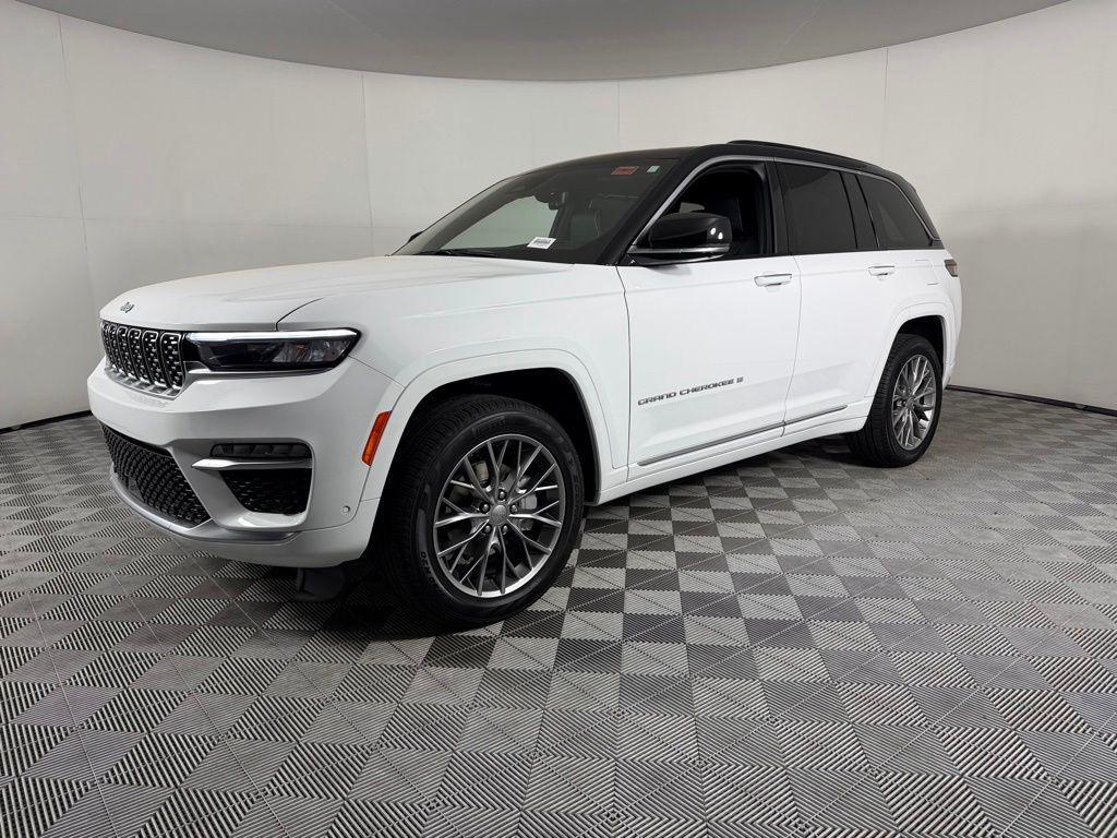 used 2024 Jeep Grand Cherokee car, priced at $52,073