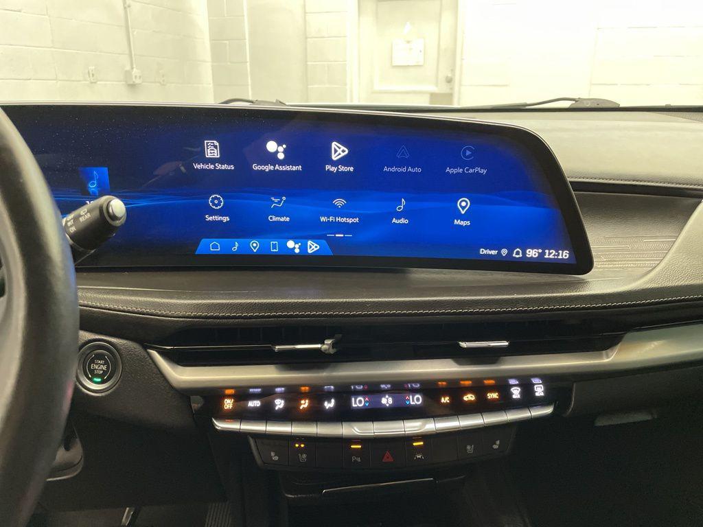 used 2024 Cadillac XT4 car, priced at $30,573