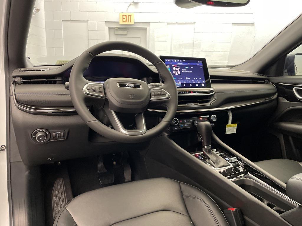 new 2026 Jeep Compass car, priced at $31,937