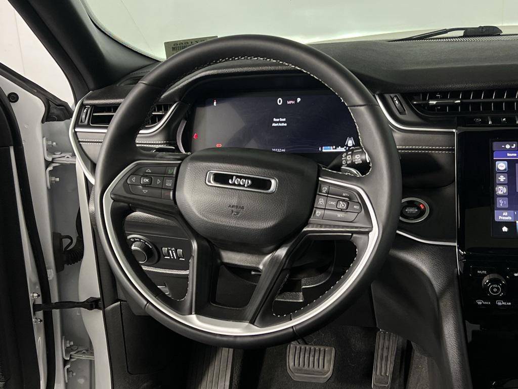 used 2024 Jeep Grand Cherokee L car, priced at $28,973