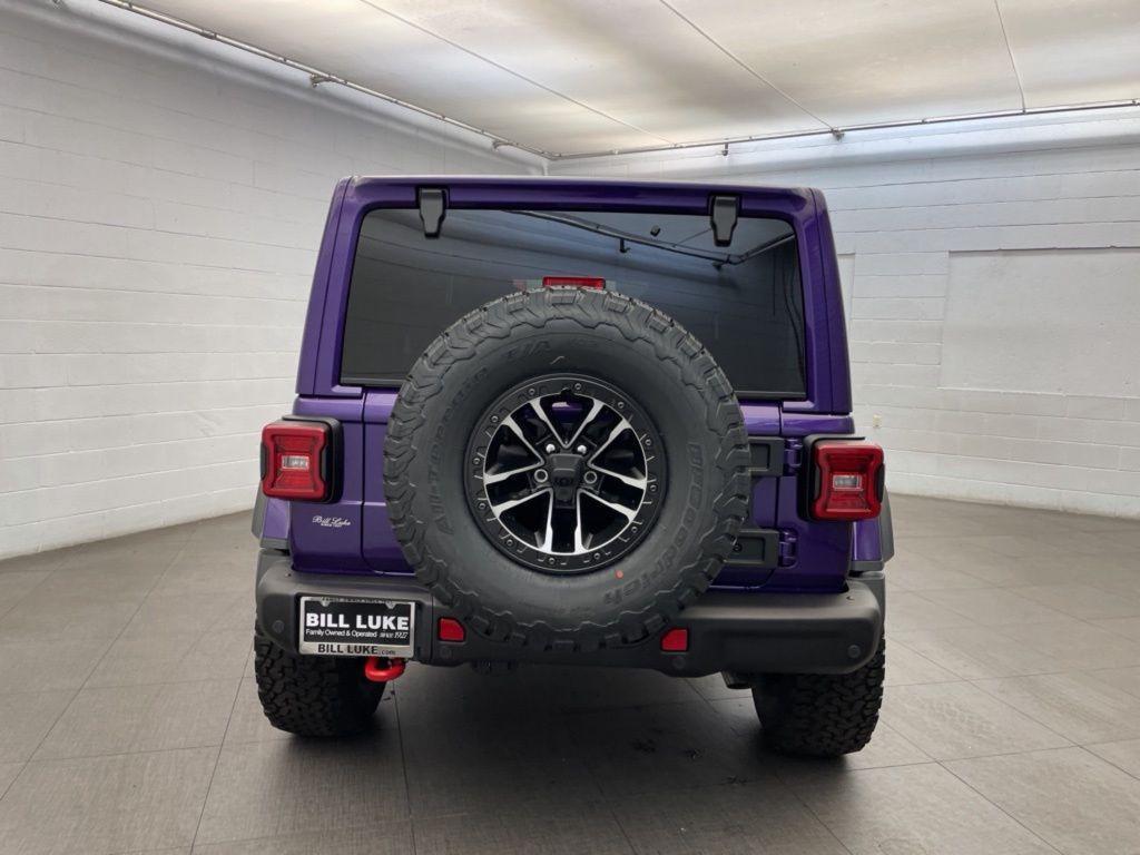 new 2026 Jeep Wrangler car, priced at $57,340
