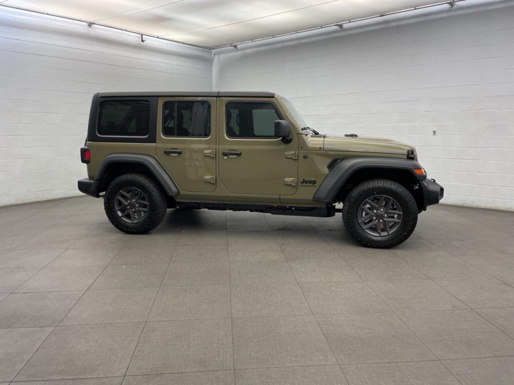 new 2026 Jeep Wrangler car, priced at $42,741